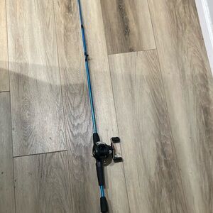 Blue Fishing Rod for Pets Fish